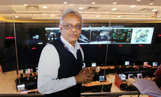 Scientist and Project Director of MARS Orbiter Mission (MOM) S Arunan of Indian Space Research Organization (ISRO) monitoring the mission from the tracking centre in Bangalore. PTI Scientist and Project Director of MARS Orbiter Mission (MOM) S Arunan of Indian Space Research Organization (ISRO) monitoring the mission from the tracking centre in Bangalore. PTI